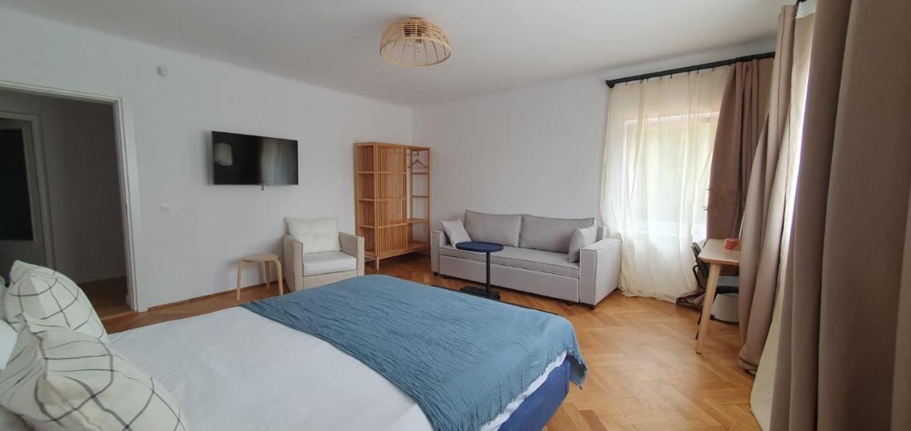The Pines Serviced Apartments Brasov Luaran gambar