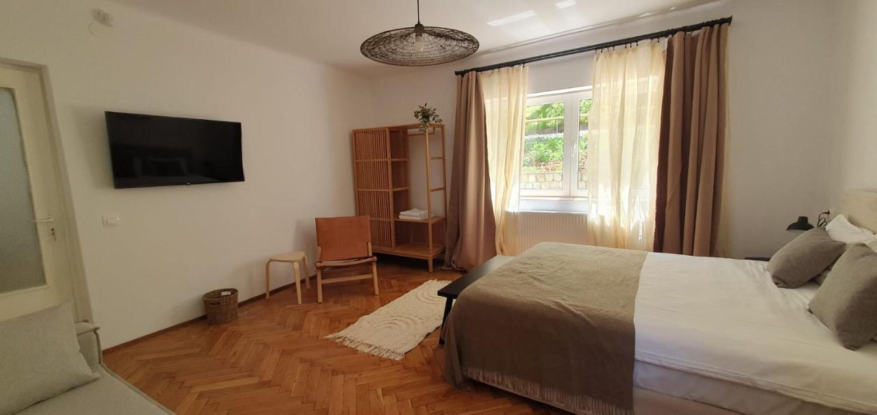 The Pines Serviced Apartments Brasov Luaran gambar